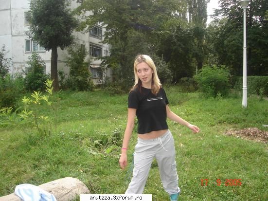 Poze poze - Ana aratandu-ne miscari - Andreea Balan