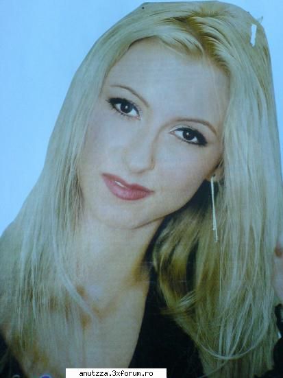 Poze poze - Andreea Balan blondyna - Andreea Balan